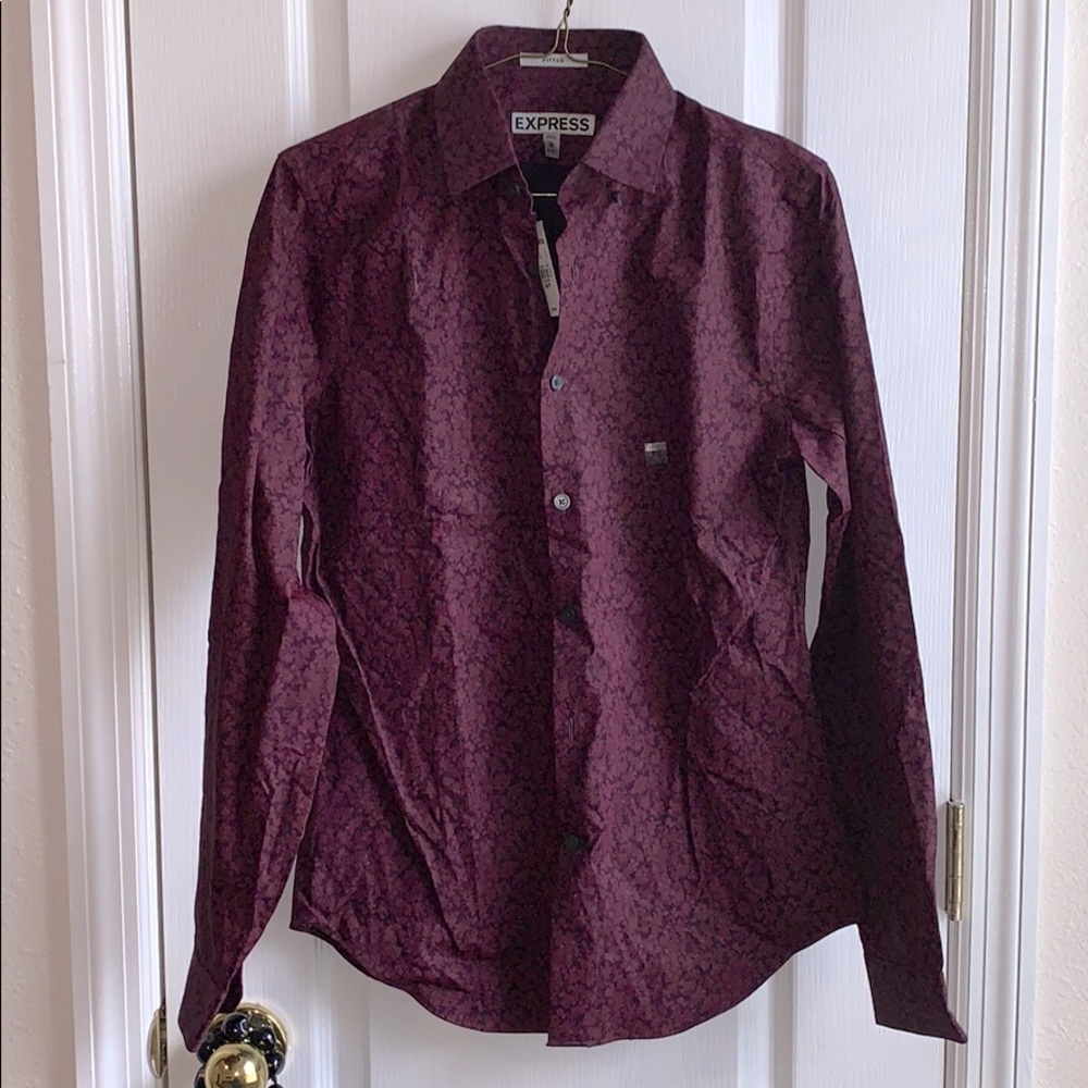 Express Men’s XS fitted long sleeve button up